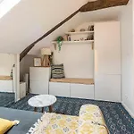 Charmant studio Parisien