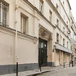 Charmant studio Parisien